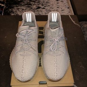 *SOLD* Yeezy Boost 350 | color: Sesame